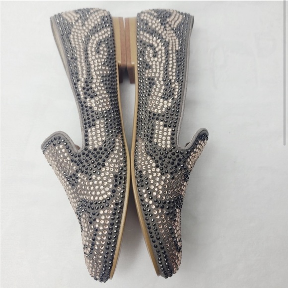 NEW Steve Madden Conncord Rhinestone Flats - Picture 2 of 6